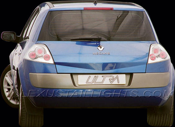 Renault Megan Lexus rear lights